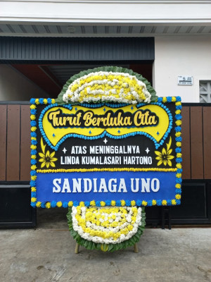 Papan Bunga Duka di Besusu Tengah