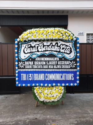 Papan Bunga Duka di Besusu Tengah